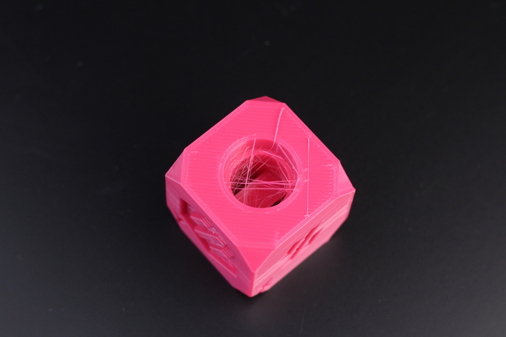 Voron-Cube-TPU-print-on-Ender-6-2-1024x682.jpg