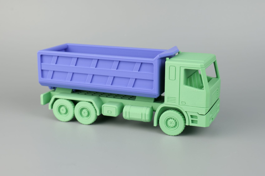 Dump-Truck-with-Modular-Bucket-Bambu-Lab-A1-Mini-Review2.jpg