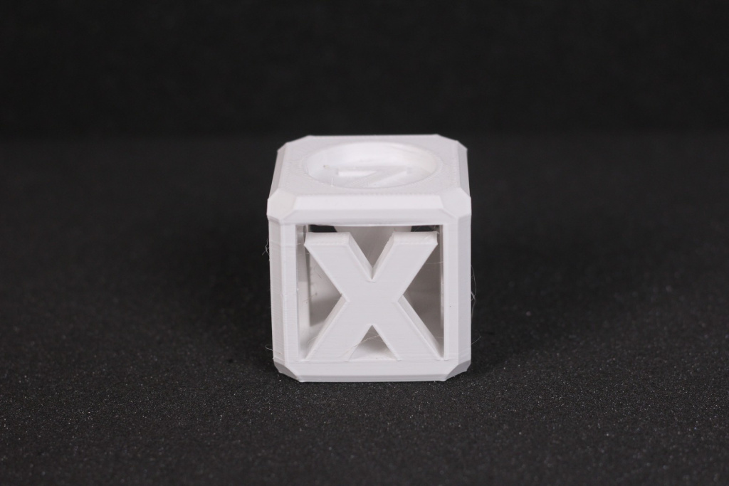 200-Helix-Test-Cube-printed-in-PETG-4.jpg