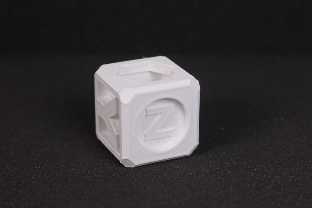 200-Helix-Test-Cube-printed-in-PETG-5.jpg