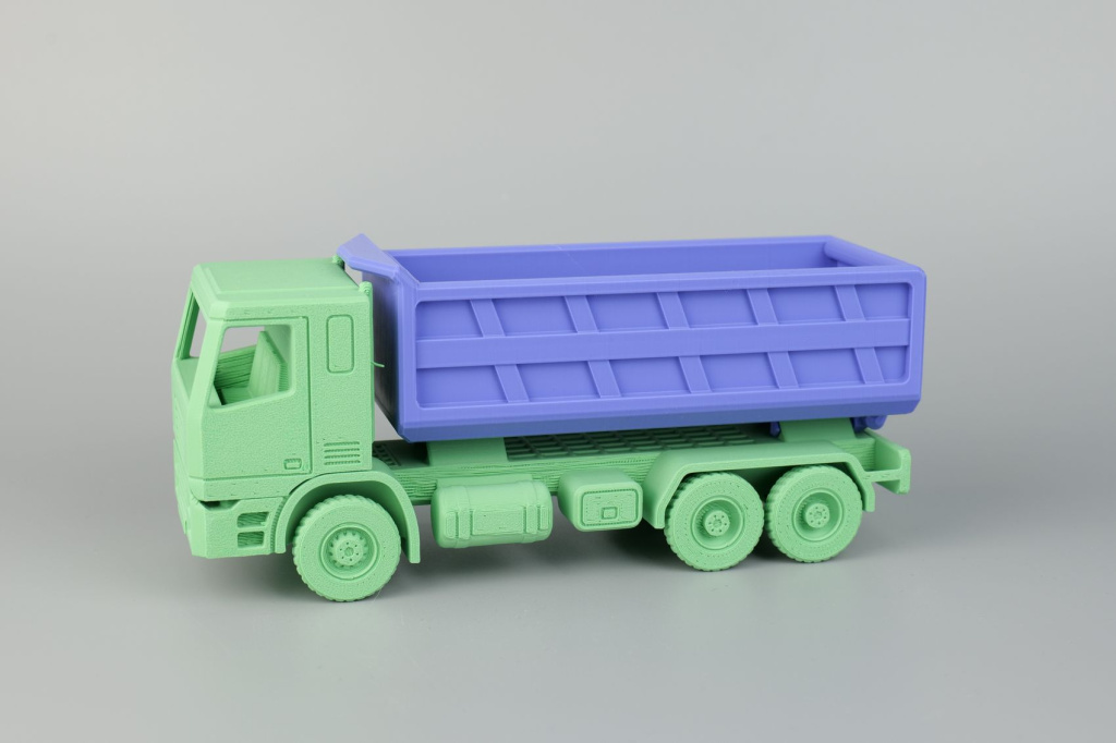 Dump-Truck-with-Modular-Bucket-Bambu-Lab-A1-Mini-Review1.jpg