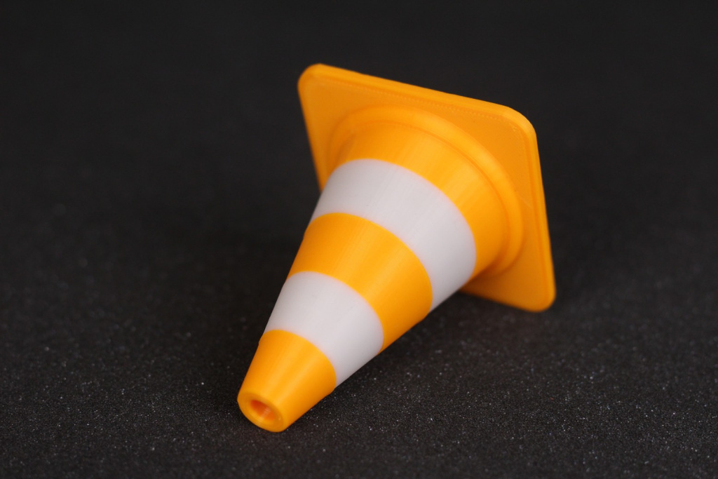 Dual-Color-Traffic-Cone-3.jpg